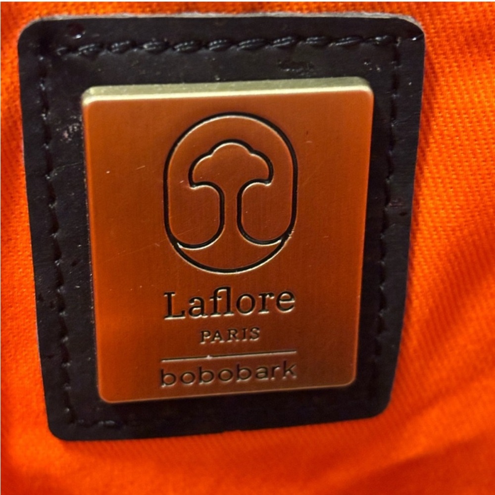 NWT Bobobark Convertible Backpack Cognac Laflore Paris. - Picture 8 of 13